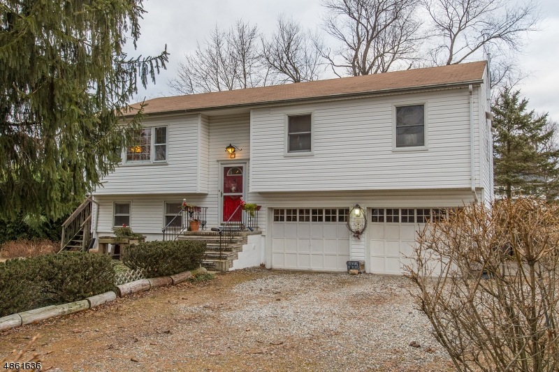 7 Heather Ct, Hackettstown, NJ 07840 - photo 1