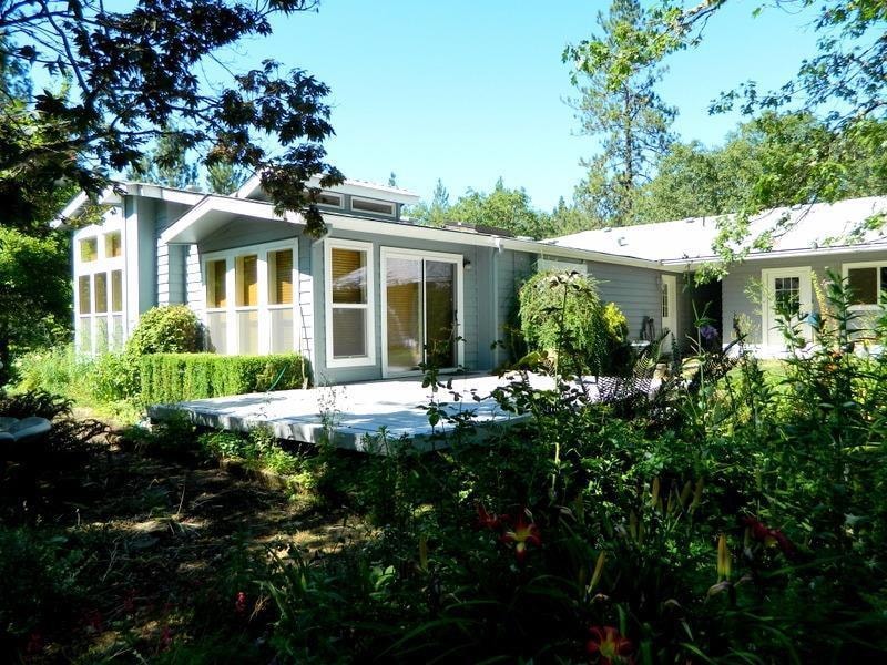 160 Stone Canyon Rd, Grants Pass, OR 97527 - photo 1