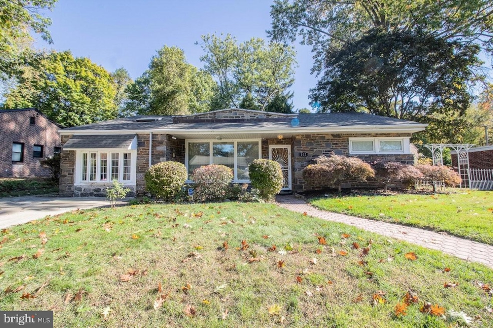 302 Crest Park Rd, Philadelphia, PA 19119 - photo 1