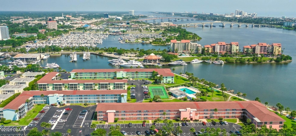 Riverhouse