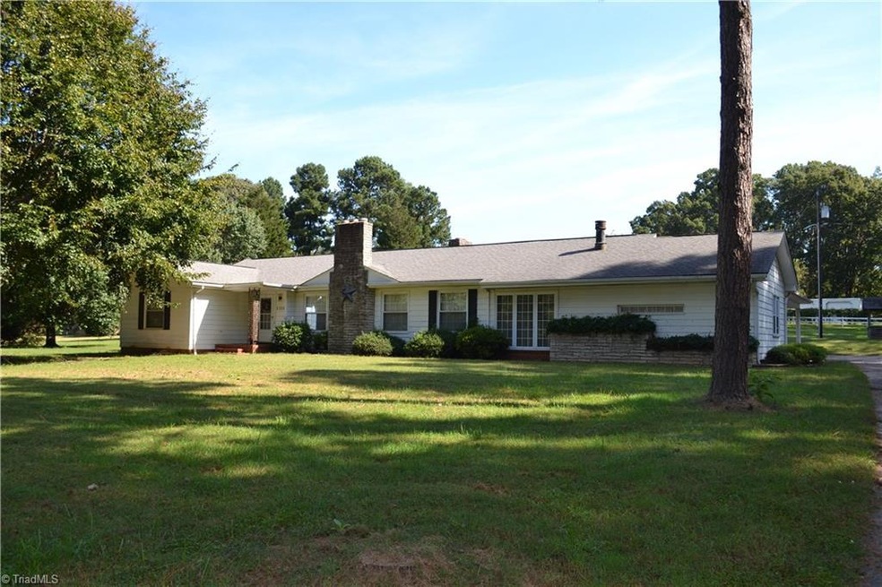 5309 Randleman Rd, Greensboro, NC 27406 - photo 1