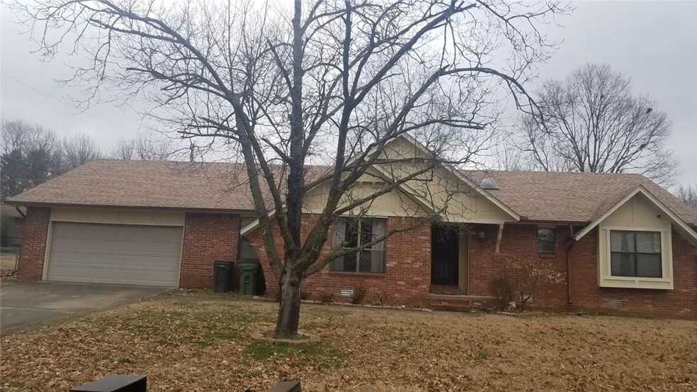 1305 S 12th St, Rogers, AR 72756 - photo 1