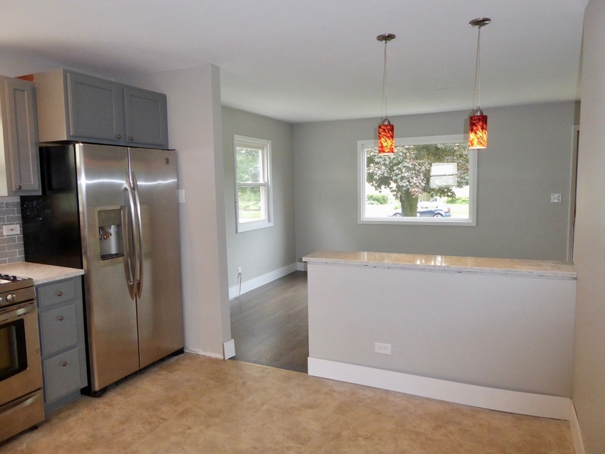 417 Cleveland Ave, Batavia, IL 60510 - photo 1