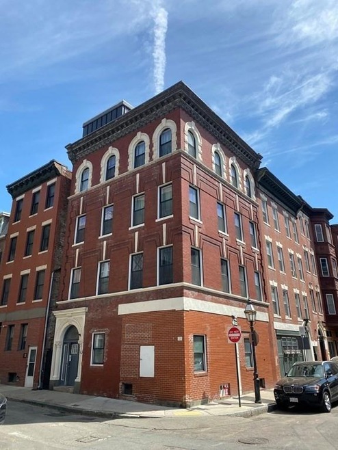 33 N Margin St, Boston, MA 02113 - photo 1