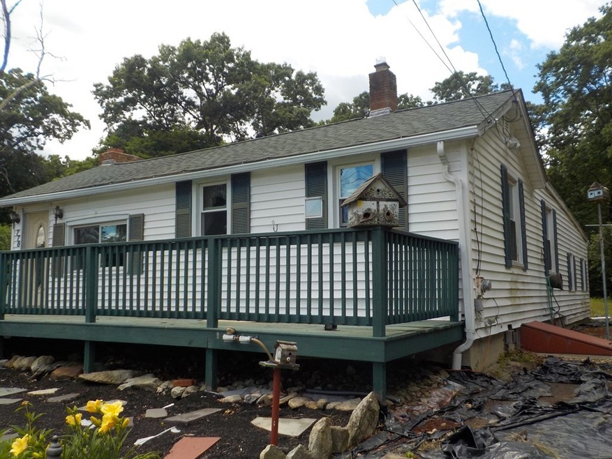 778 S Main St, Bellingham, MA 02019 - photo 1