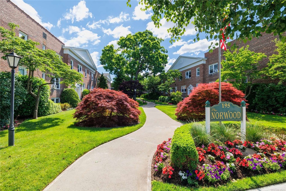 Sold $399,000 • Co-Listing Agent