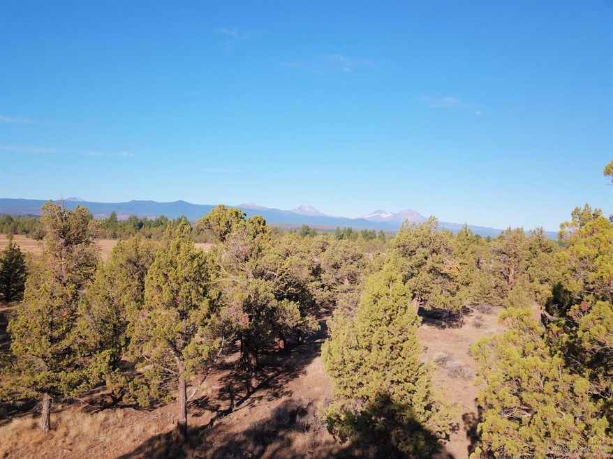 65145 Smokey Ridge Rd, Bend, OR 97703 - photo 1