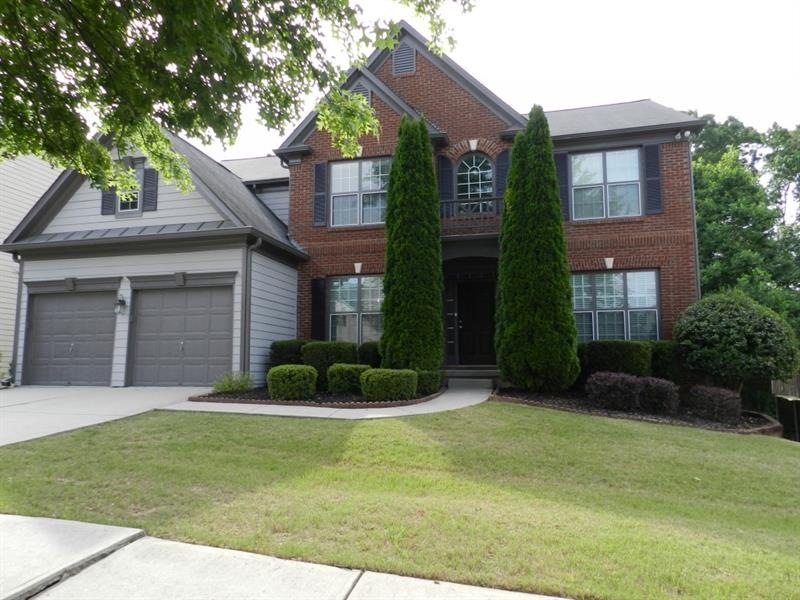 Beautiful home inside and out! Freshly painted ins
