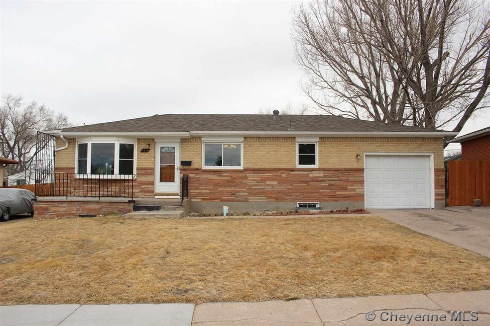 4416 E 8th St, Cheyenne, WY 82001 - photo 1