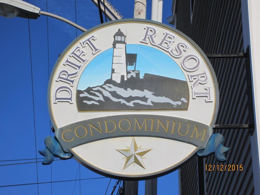 18 Ocean Blvd unit 2, Hampton, NH 03842 - photo 1