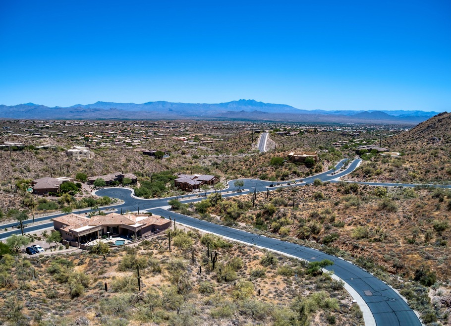 Facing East_Four Peaks Mountain 1