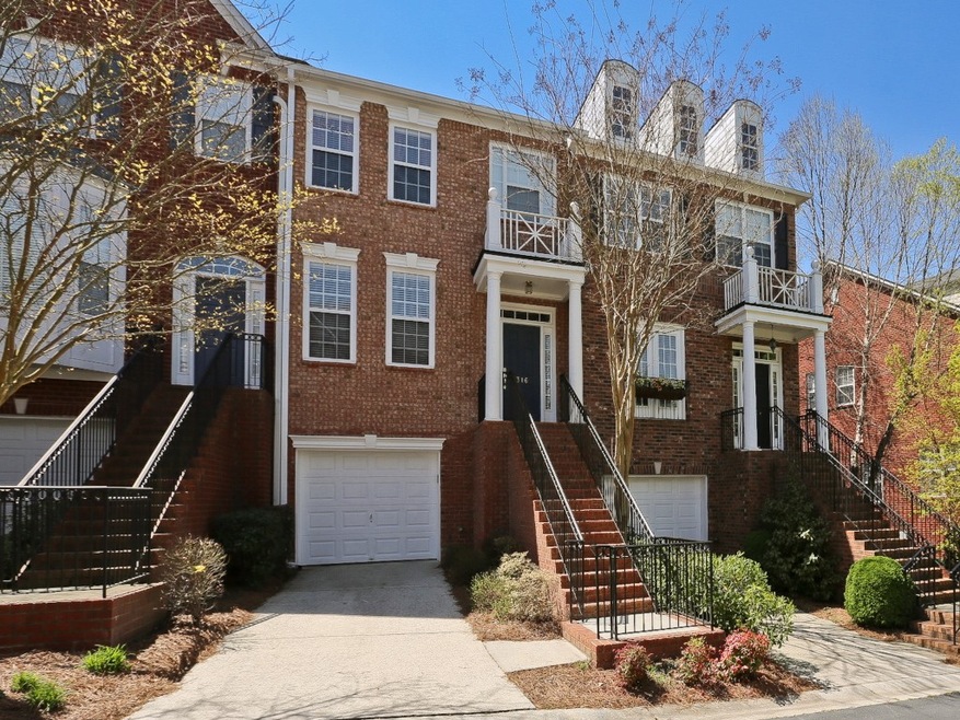 Highlands View Town home - Original Owner/Excellen
