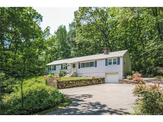 Charming 3 bedroom Woodbridge ranch on 2.7 private
