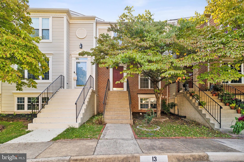 45598 Whitcomb Square, Sterling, VA 20166 - photo 1