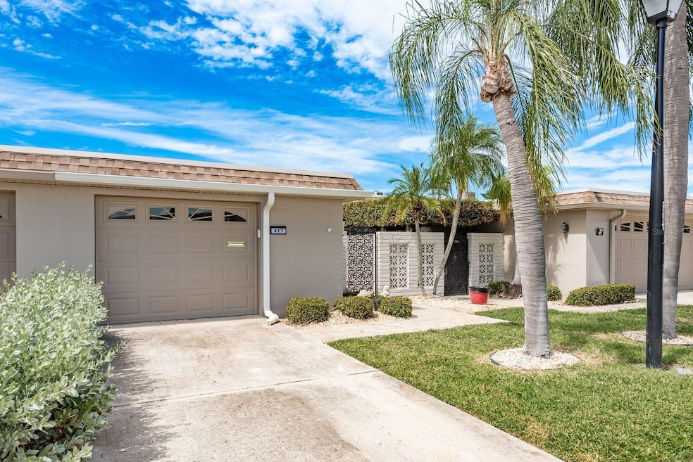 417 Boca Ciega Point Blvd N unit 417, Saint Petersburg, FL 33708 - photo 1