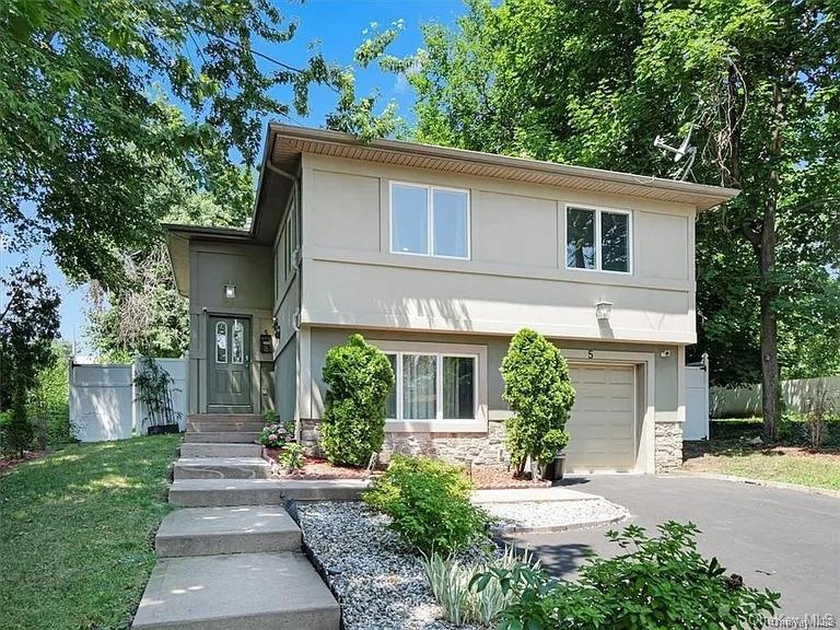 5 Sheridan Ave, Congers, NY 10920 - photo 1