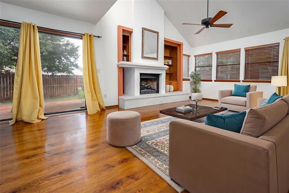 12428 Chase End Ct, Oklahoma City, OK 73142 - photo 1