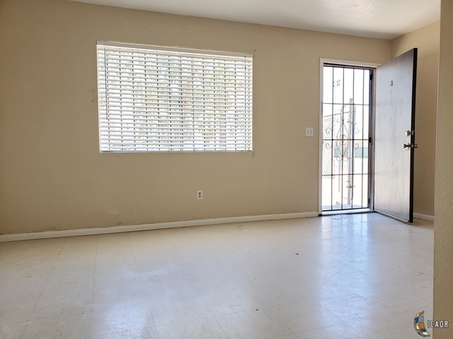 564 Adams Ave unit 567, El Centro, CA 92243 - photo 1