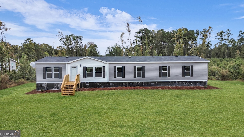 218 Shade Tree Dr, Midway, GA 31320 - photo 1