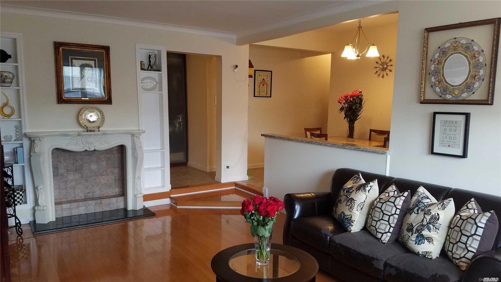 77-14 113th St unit 2T, Forest Hills, NY 11375 - photo 1