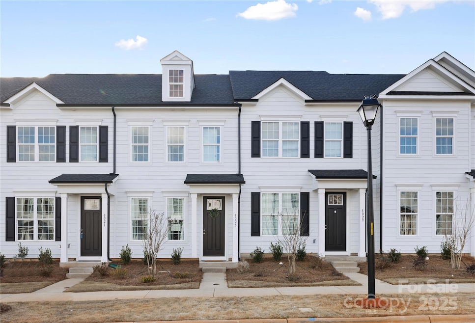 For Sale $333,890 • Co-Listing Agent