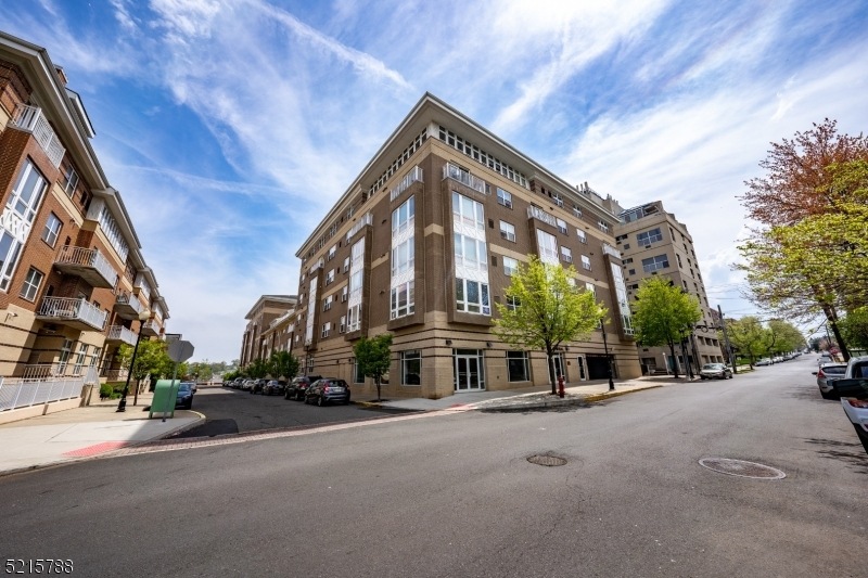 Sold $255,000 • Co-Listing Agent