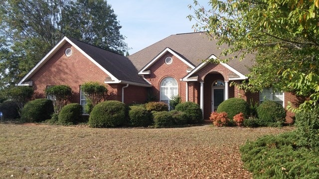 301 Twelve Oaks Dr, Warner Robins, GA 31088 - photo 1