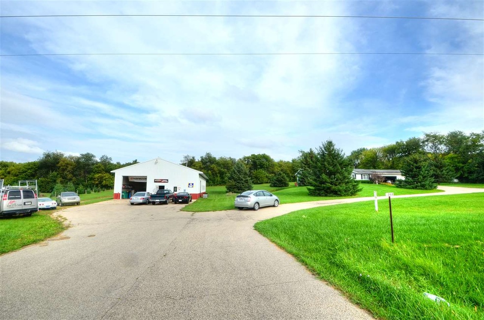 1088 Union Rd, Oregon, WI 53575 - photo 1
