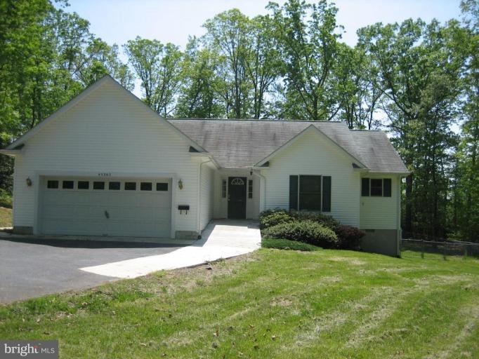 45365 Woodlawn Dr, California, MD 20619 - photo 1