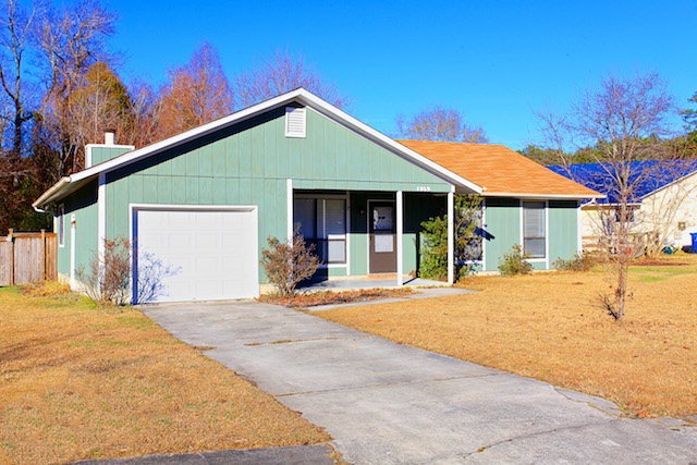 1019 Massey Rd, Jacksonville, NC 28546 - photo 1