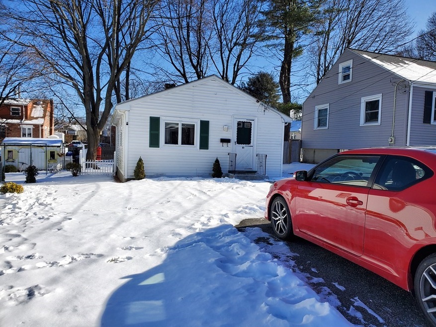 61 Hibiscus Ave unit single, Waltham, MA 02451 - photo 1