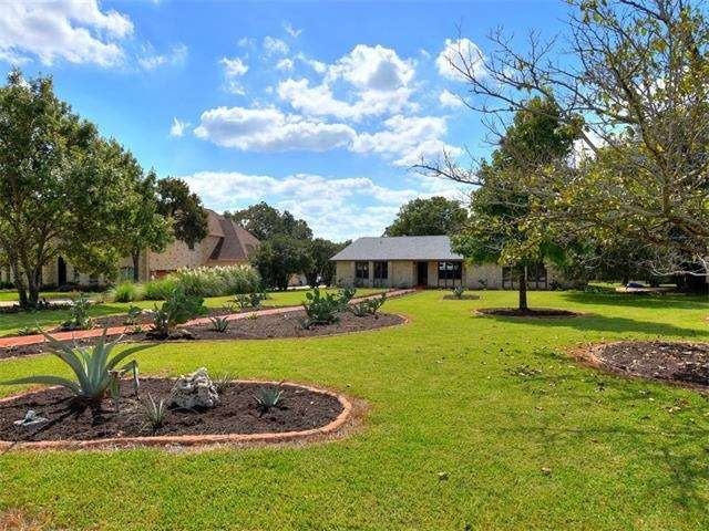 Large estate 1.43 acres lot