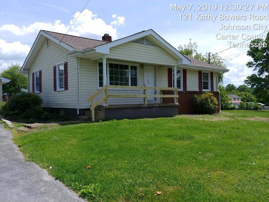 121 Bowers St, Johnson City, TN 37601 - photo 1