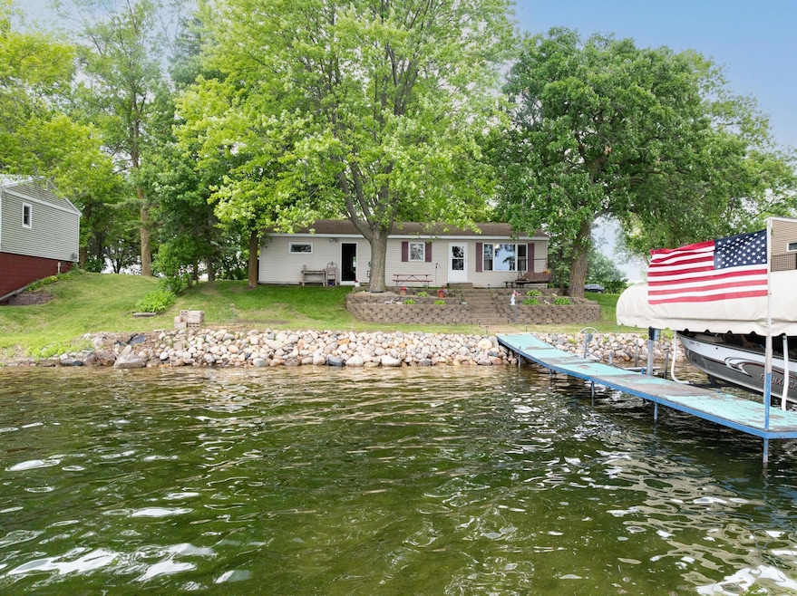 For Sale $399,900 • Co-Listing Agent