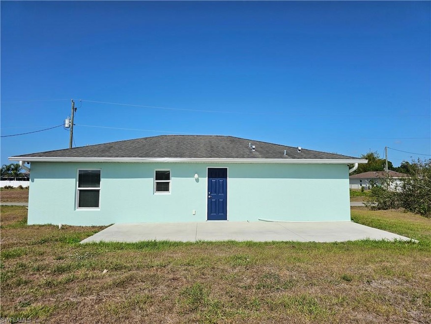 7027 Palpano Cir, Labelle, FL 33935 - photo 1