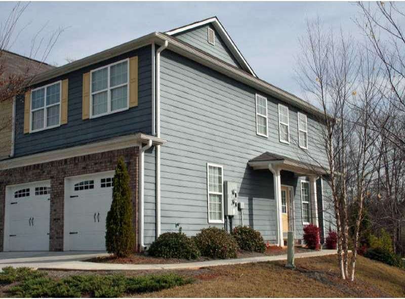 Exterior Front. Fabulous end unit on a premium lot