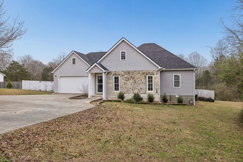 9042 Carolyn Way, Bon Aqua, TN 37025 - photo 1