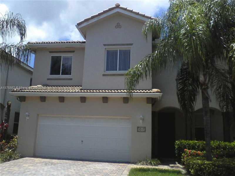 1017 Center Stone Ln, Riviera Beach, FL 33404 - photo 1