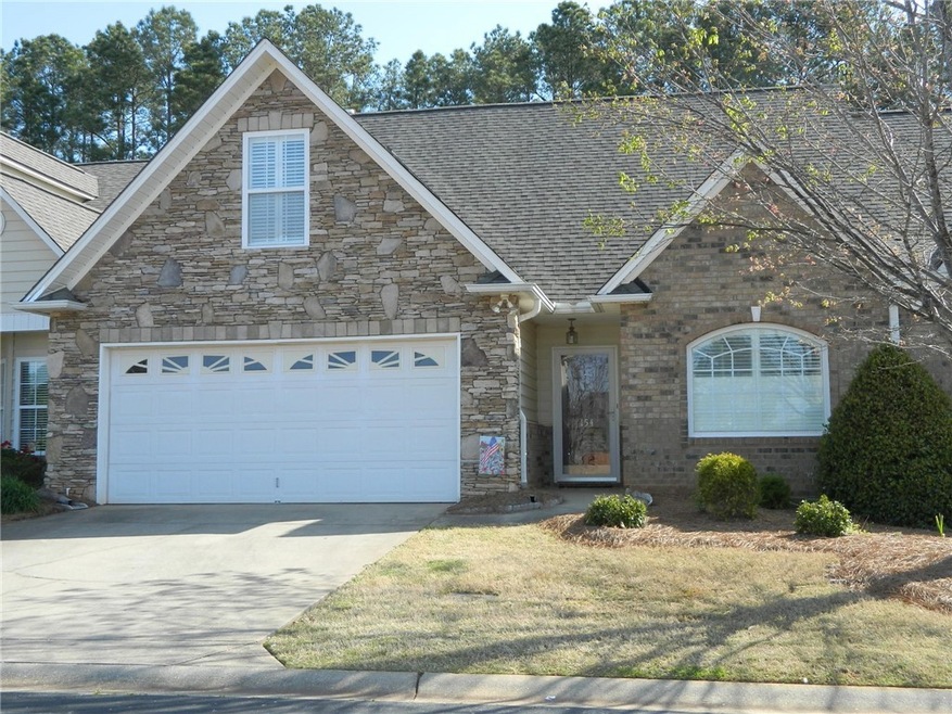 Welcome home to 154 Shipyard Circle!