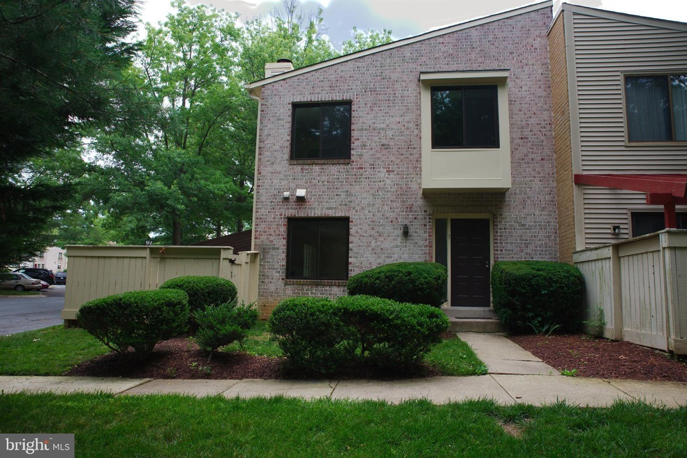 3 Sparrow Valley Ct, Montgomery Village, MD 20886 - photo 1