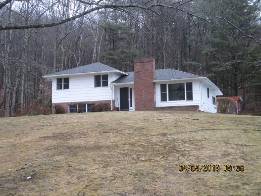 10 Butler Dr, Lewiston, ME 04240 - photo 1