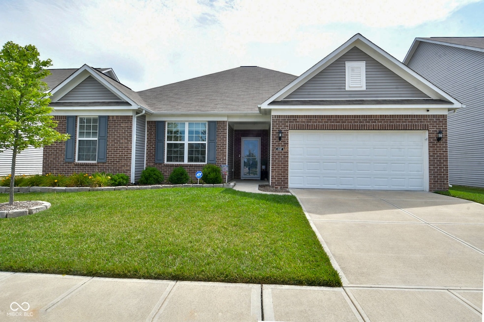 4347 Spirea Dr, Plainfield, IN 46168 - photo 1