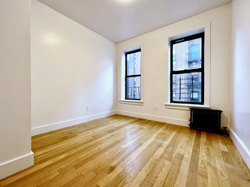 65 Nagle Ave unit 5E, New York, NY 10040 - photo 1