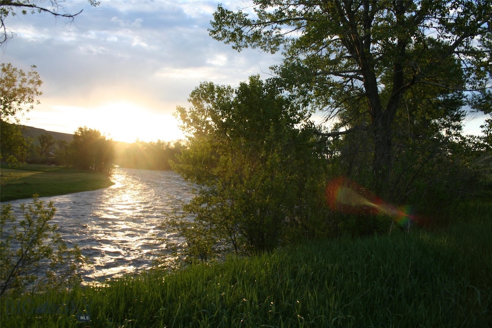 Looking east at Stillwater River