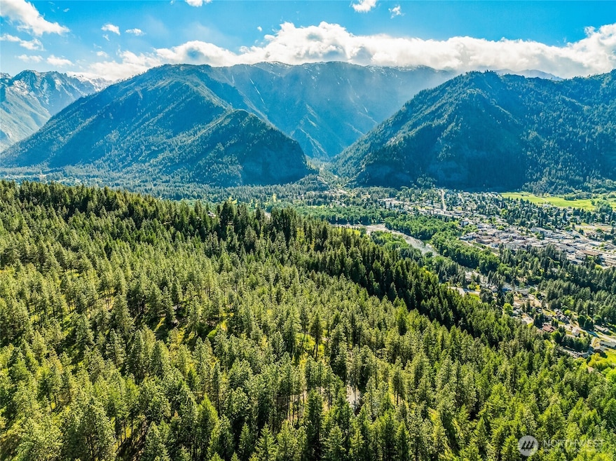 For Sale $733,000 • Co-Listing Agent