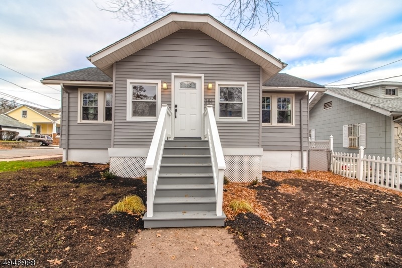 249 Keer Ave unit 251, Newark, NJ 07112 - photo 1