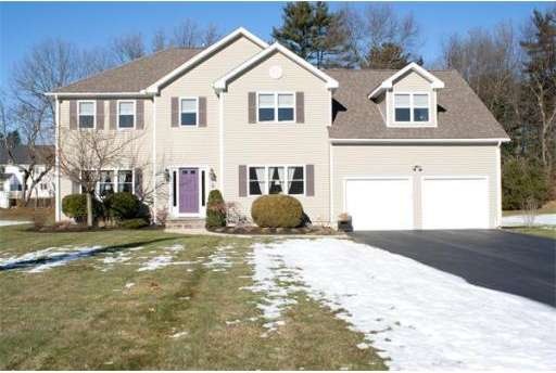 6 Rolling Meadow Dr, Millis, MA 02054 - photo 1