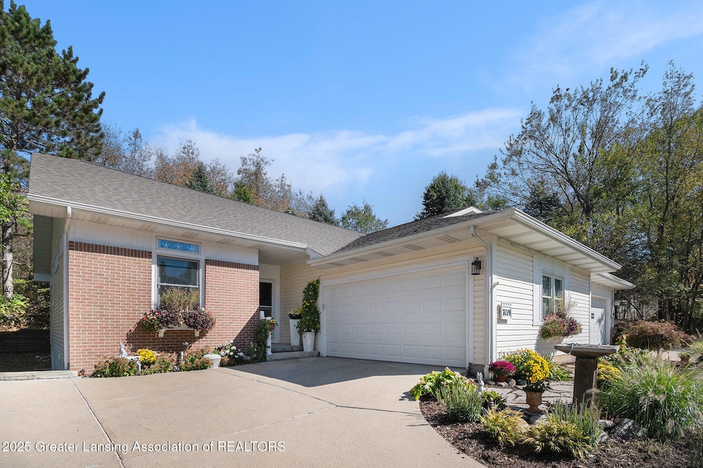 7119 Ravenna Trail unit 73, Lansing, MI 48917 - photo 1