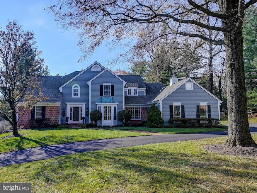 12 Hickory Knoll Ct, Lutherville Timonium, MD 21093 - photo 1