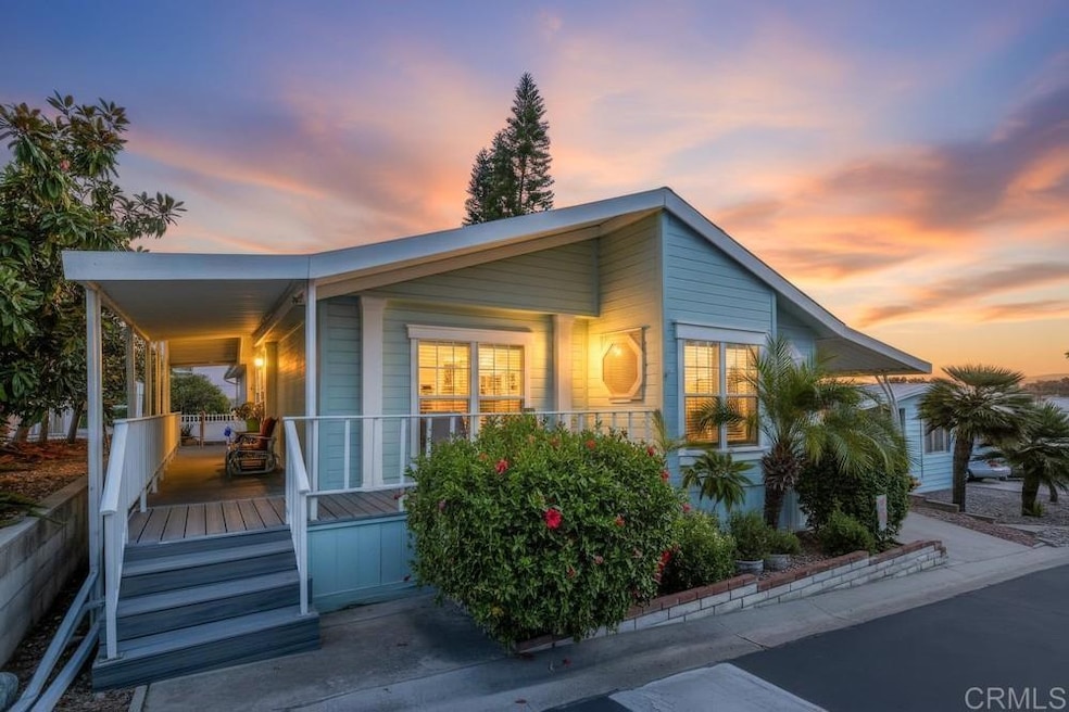 For Sale $585,000 • Co-Listing Agent